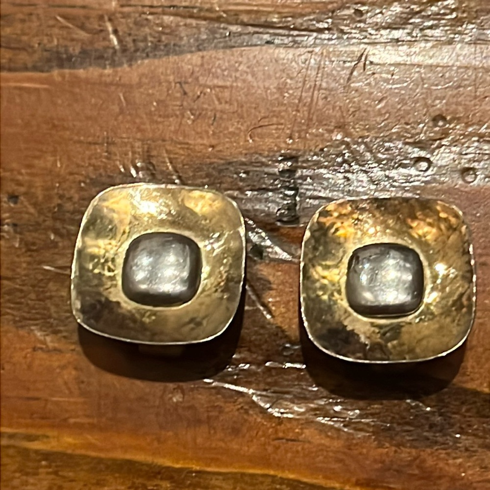 AMAZING! 14k and sterling james avery modern square earrings with clip on back